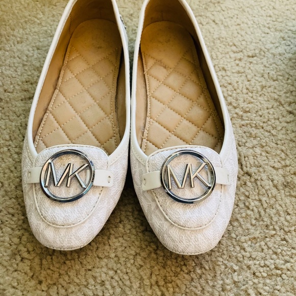 Michael Kors flat - Picture 4 of 6